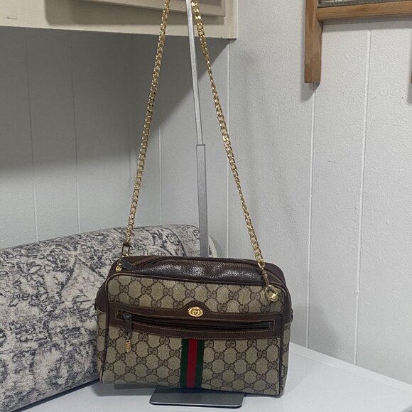 Vintage Gucci GG Supreme Sherry Line Shoulder Bag in Tan Brown - Picture 3 of 11